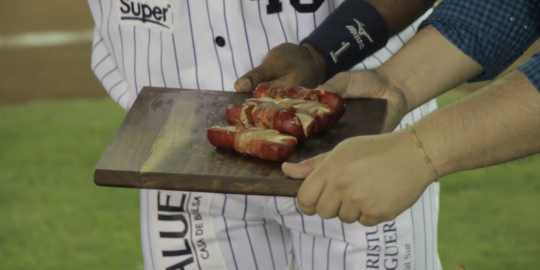 Legados de la tribu - Hot Dog Sultán Legados de la tribu - Hot Dog Sultán